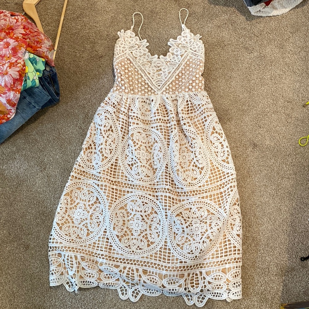 Twosisters white lace over nude dress